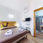 Beb Malu Bed & Breakfast *